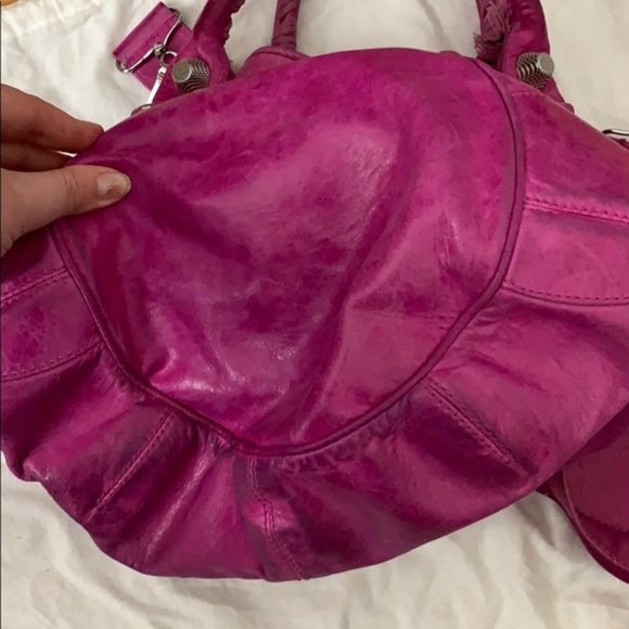 BALENCIAGA [magenta pink pompon large bucket bag] - Picture 3 of 8